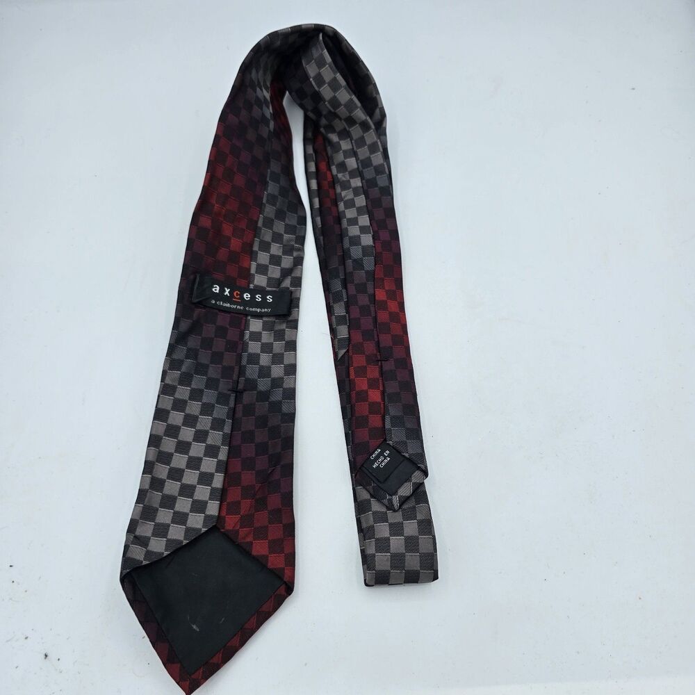 Axcess Red Grey Black geometric Silk tie 5 x 3 Necktie Vintage Menswear Suit - Picture 3 of 6